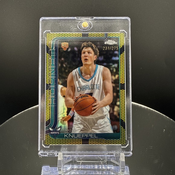 Other - 2025-26 Topps Chrome - Kon Knueppel #254 Yellow Refractor /275 (RC)